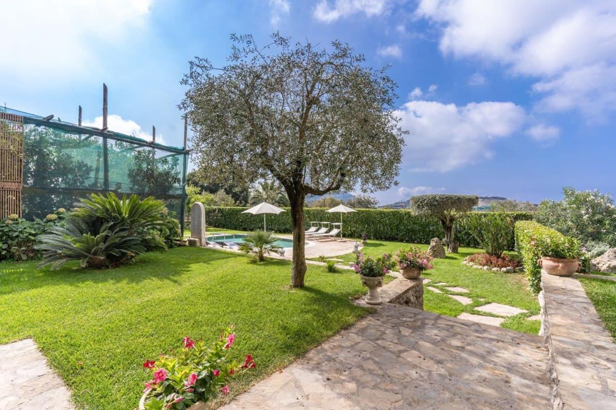 Villa Mimosa Rustic Elegance Views & Pool Massa Lubrense Eksteriør bilde