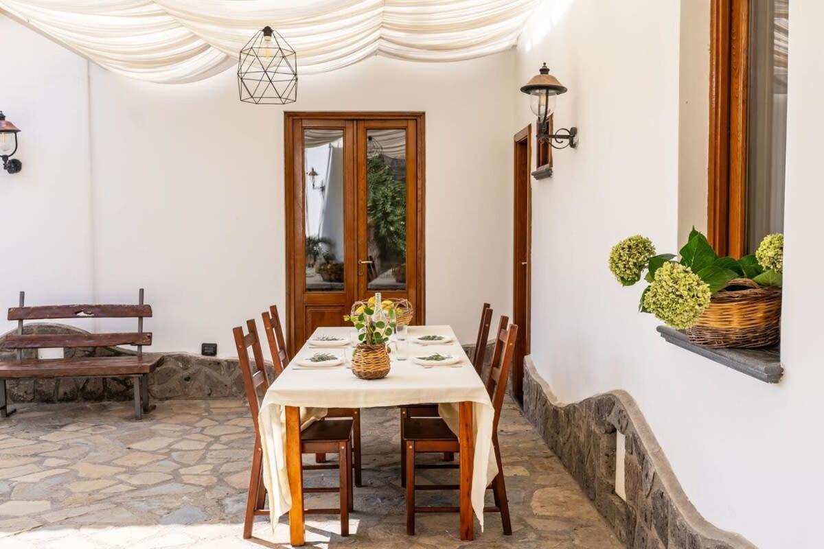 Villa Mimosa Rustic Elegance Views & Pool Massa Lubrense Eksteriør bilde