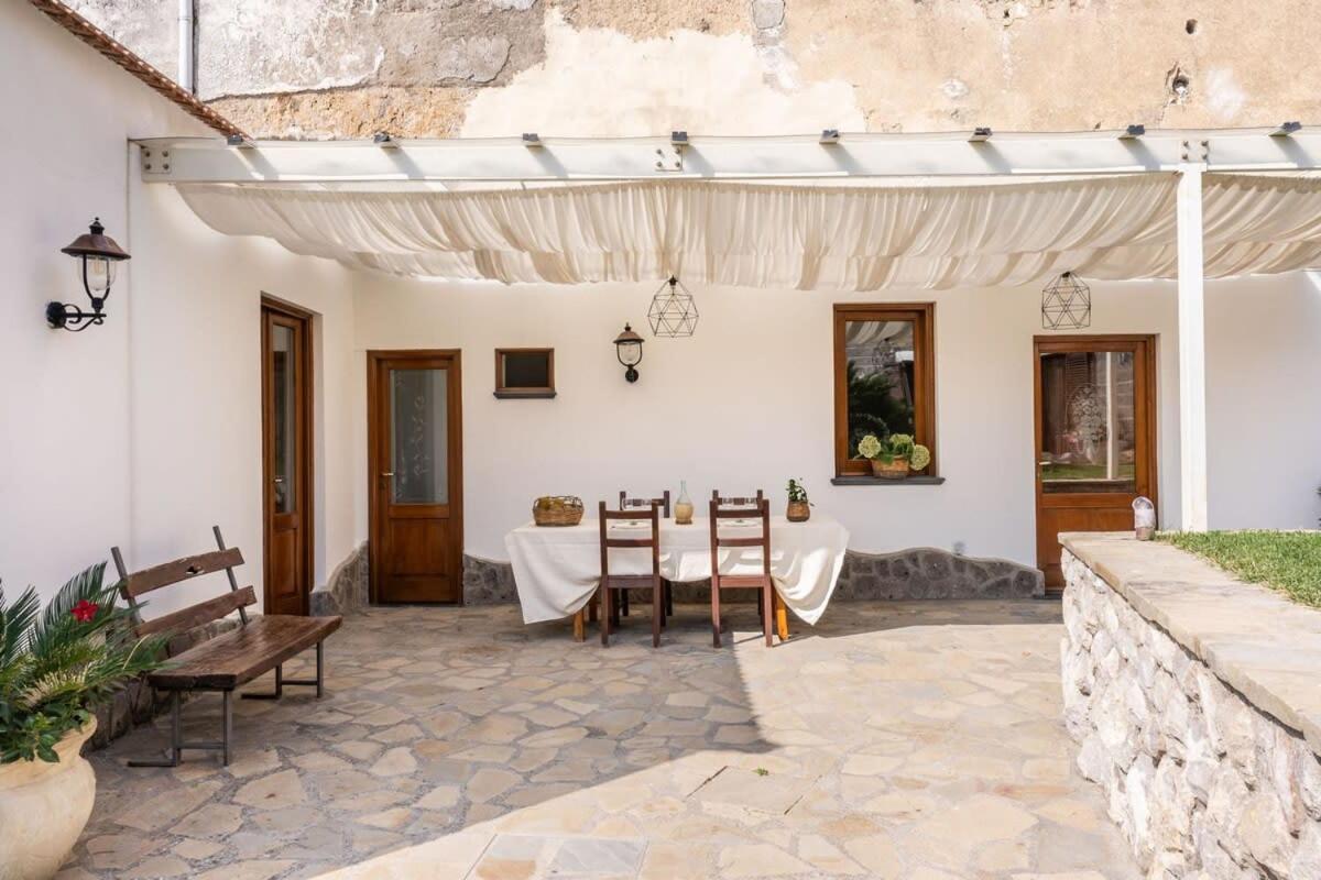 Villa Mimosa Rustic Elegance Views & Pool Massa Lubrense Eksteriør bilde
