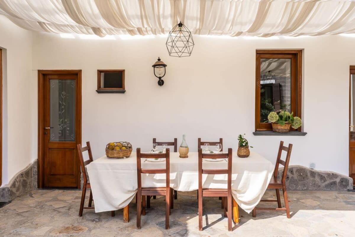 Villa Mimosa Rustic Elegance Views & Pool Massa Lubrense Eksteriør bilde
